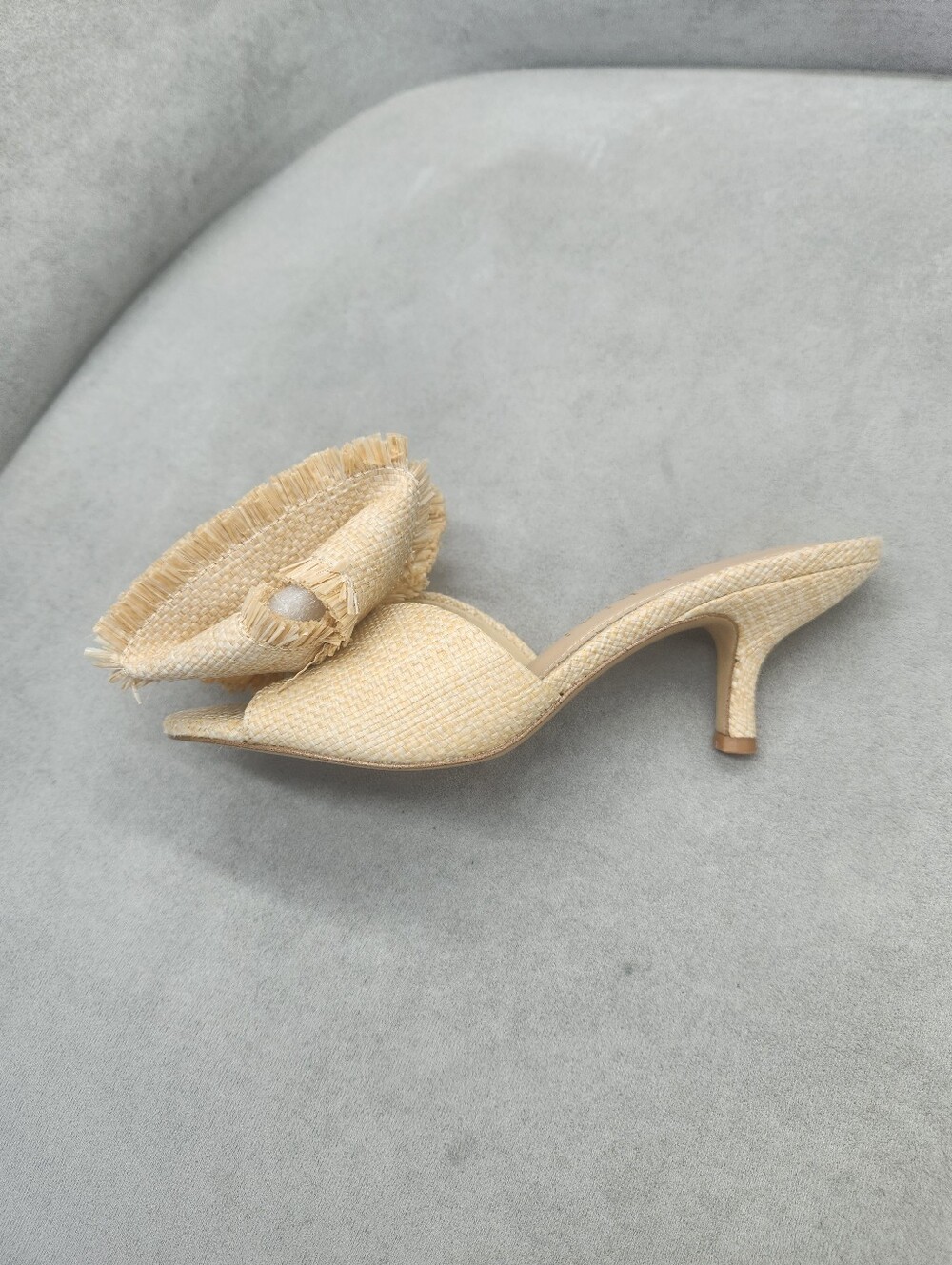 Gianni Bini Mules 8.5 Nude Beige Raffia Le Cadeau Kitten Heel Chunky Bow New$100 - Picture 12 of 16